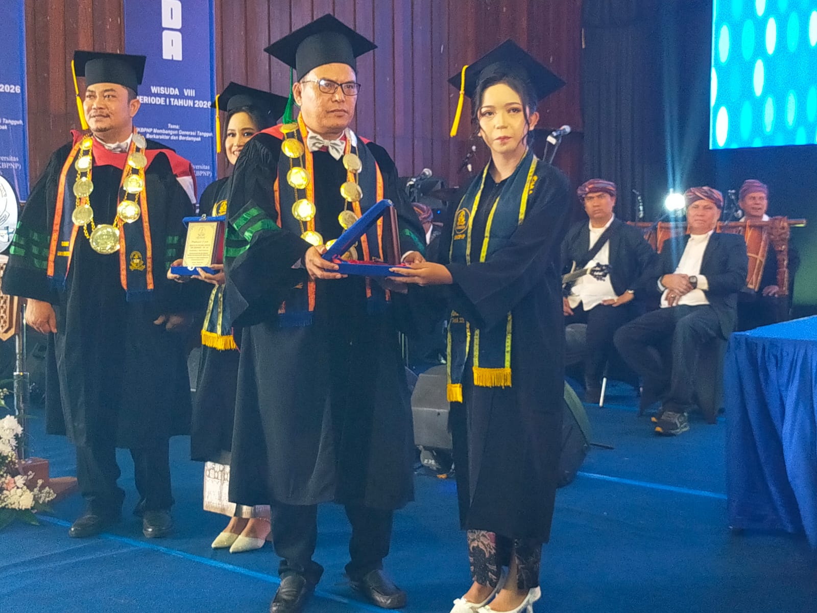 Alumni UHKB Nommensen Pematangsiantar Diminta Jadi Generasi Unggul, Berkarakter, dan Berdampak