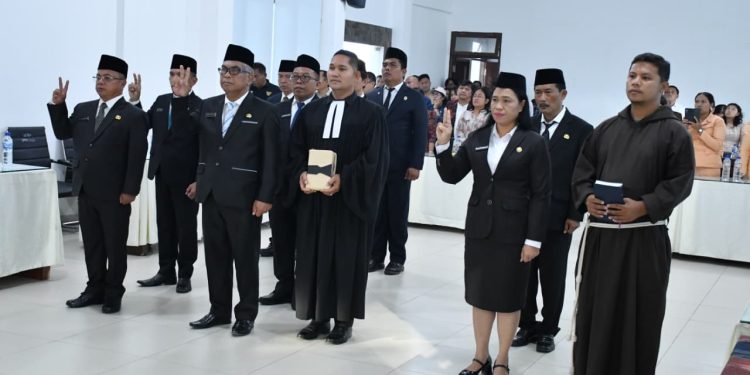Wakil Bupati Samosir Lantik 9 Pejabat Tinggi Pratama, Tekankan Sinergi dan Integritas