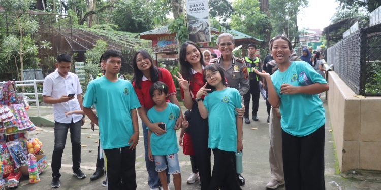 Kapolres Pematangsiantar Ajak Anak Panti Asuhan Elim Rekreasi ke Taman Hewan