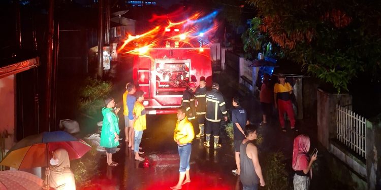 Tiga Rumah di Jalan Tongkol Pematangsiantar Terbakar, Kerugian Ditaksir Ratusan Juta Rupiah
