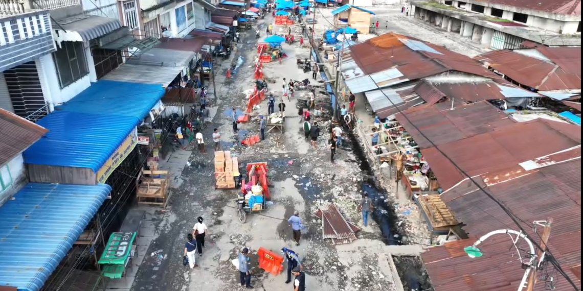 Kios Sementara Dipersiapkan untuk Pedagang Pasar Dwikora Parluasan