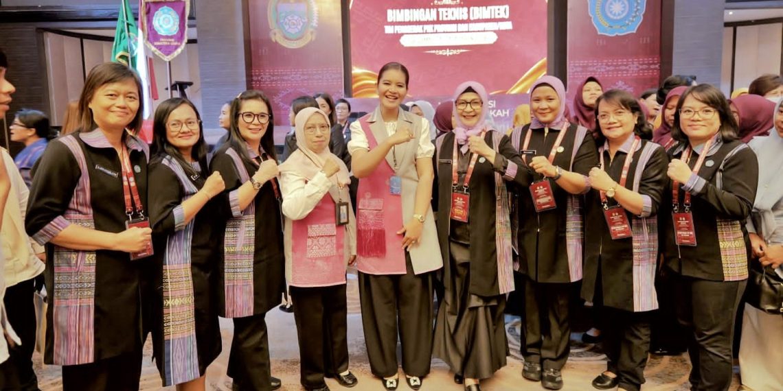 Pengurus TP-PKK Simalungun Ikuti Bimtek PKK Provinsi Sumut