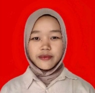 “Membunuh Waktu di Layar Kaca”