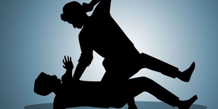Diduga Aniaya Tetangga, Oknum Panitra PN Pematangsiantar Dilaporkan ke Polisi