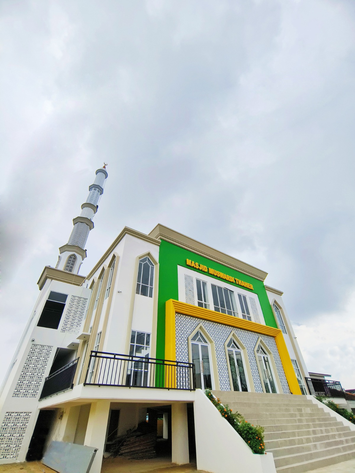 Gambar MASJID MUSWARDI THAHER