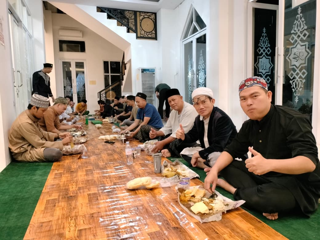 Gambar Sahur Bersama peserta Itikaf Ramadhan 1447H