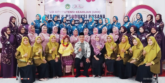 Busana