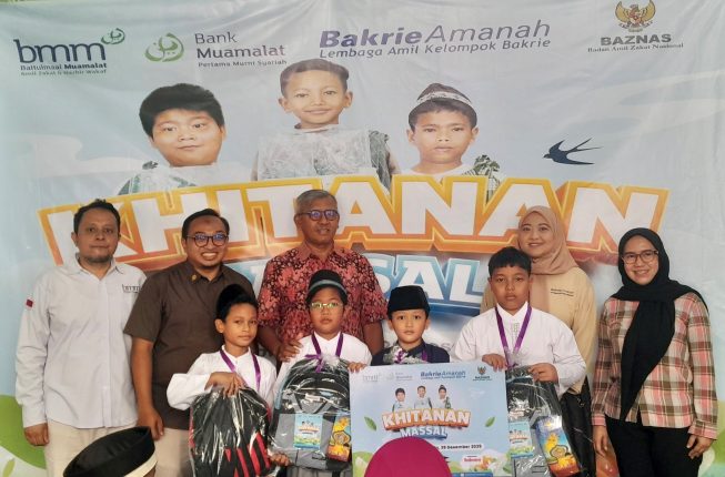 Khitan massal BMM dan Bank Muamalat