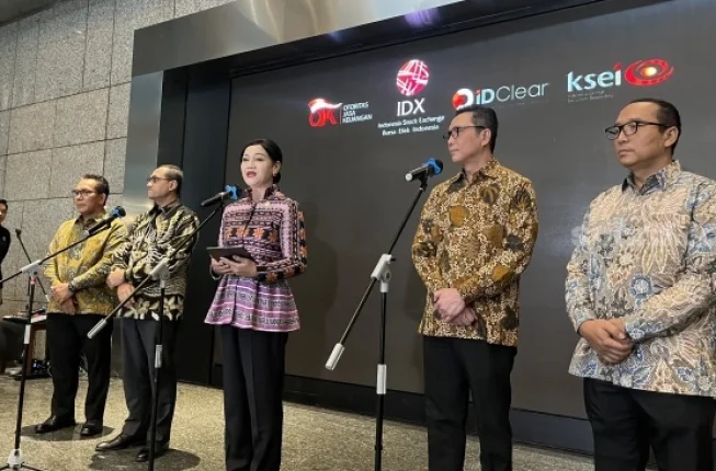Konferensi-pers-ojk