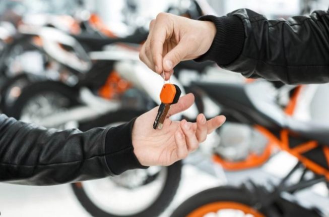 Iilustrasi-beli-motor