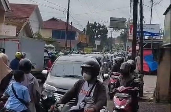 macet 2.jpg