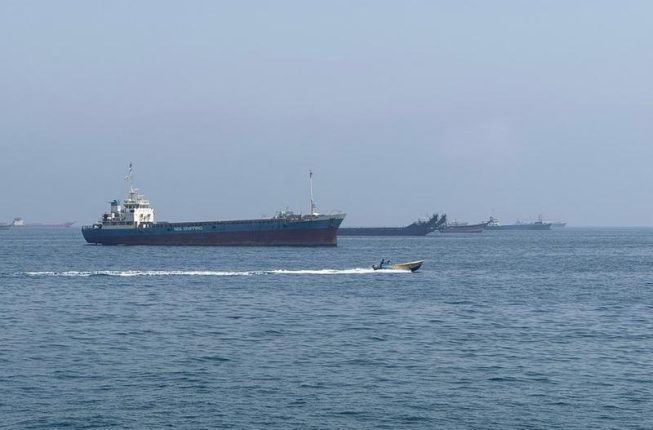 selat hormuz