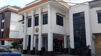 1002043951