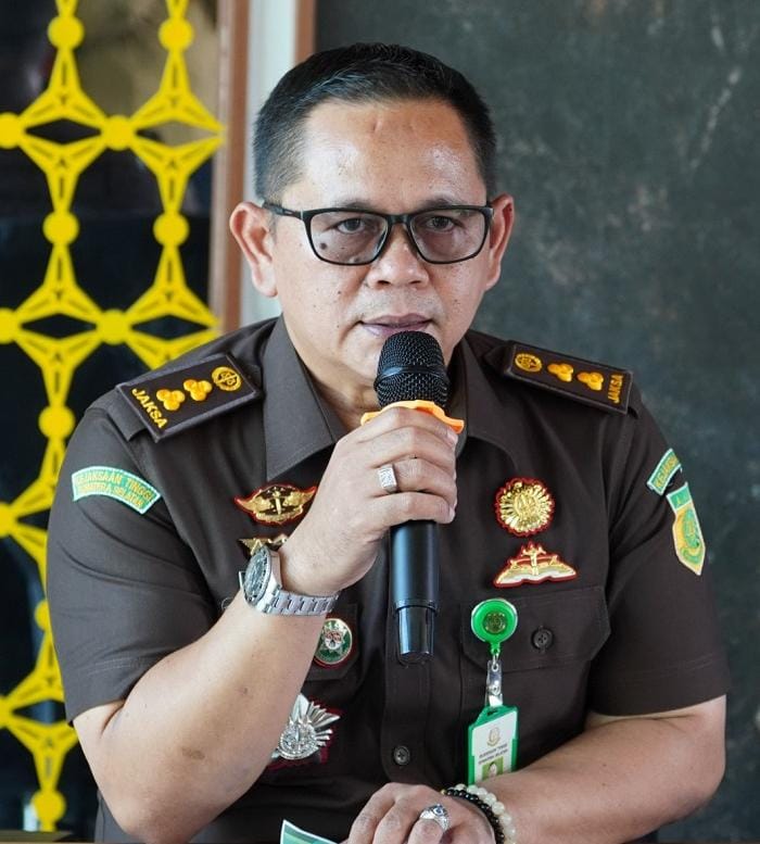 Kasi Penkum nocrop