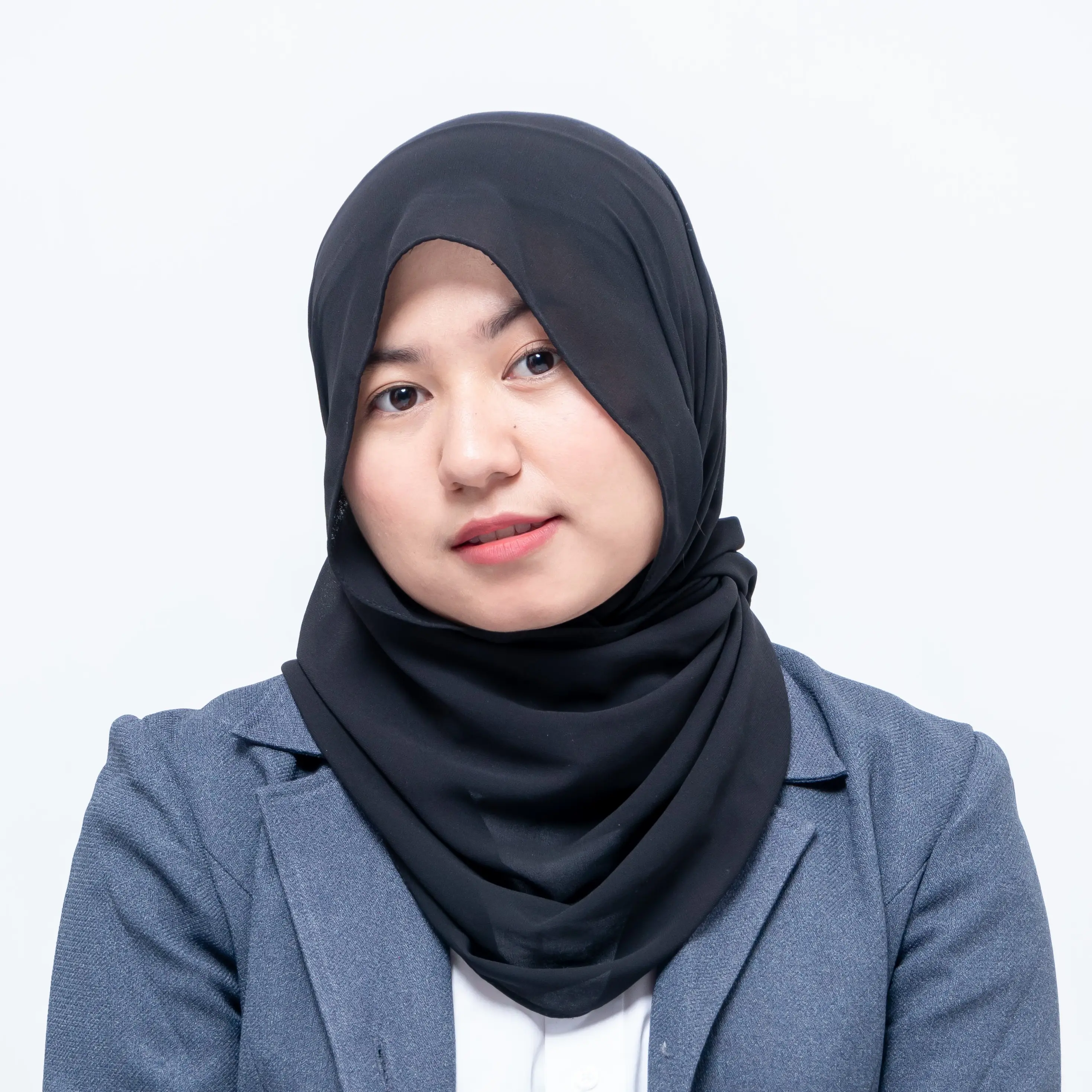Educational Technology Career Lab 8 fotoprofil chandrina
