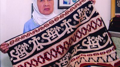 Aisyah Yaqub, Sang Penyelamat Tapis Lampung