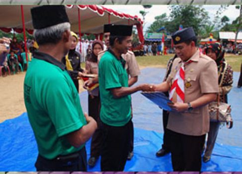 Bupati Waykanan Yakin HKm Bisa Sejahterakan Petani