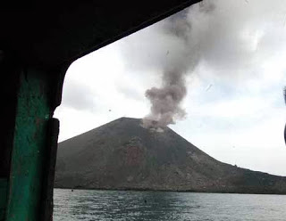 Film Dokumenter: Gunung Krakatau Meletus pada Tahun 1883