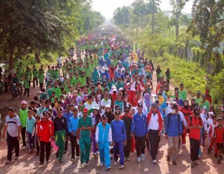 HUT Kabupaten Tulangbawang, Ribuan Warga Rawajitu Timur Ikuti Jalan Sehat