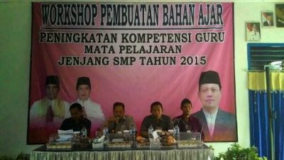 Dinas Pendidikan Way Kanan Gelar Workshop Pembuatan Bahan Ajar bagi Para Guru SMP