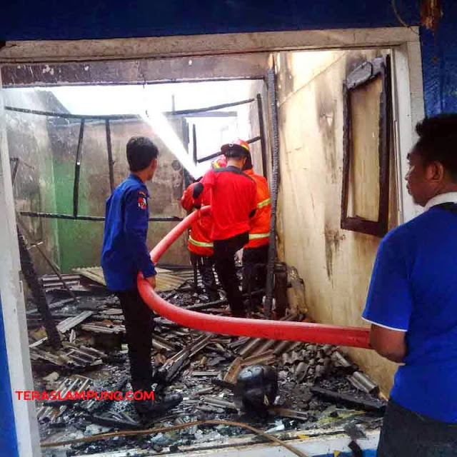 Kebakaran Tujuh Ruko dan Rumah Kos di Kotabumi, Kerugian Rp 200 Juta