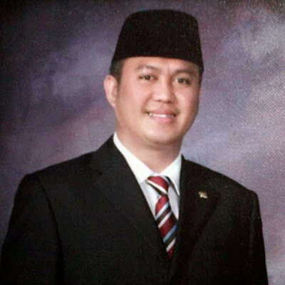 Pilkada Lamsel, Frans Kembalikan Bekas Pencalonan ke DPD PAN