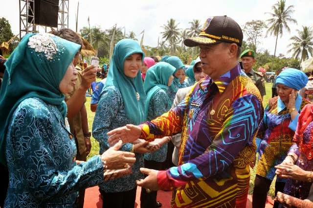 Wagub Hadiri Bulan Bakti Gotong Royong Masyarakat di Pringsewu