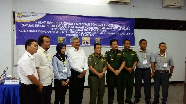 Adeham Buka Acara Pelatihan Pelasanaaan Pekerkaan Jalan dan Gedung
