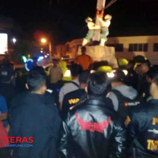Menangkap Bandar Narkoba, Polisi Justru Dikeroyok Sekelompok Massa di Desa Muarajaya