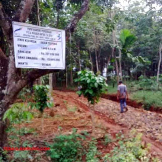 Proyek Jalan di Desa Pekurun Utara Dilanjutkan