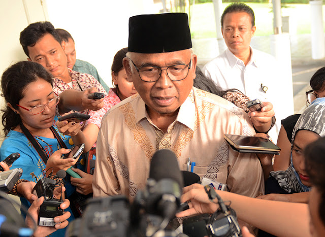 Taufiqurahman Ruki : DPR tidak Bisa Paksakan Revisi UU KPK