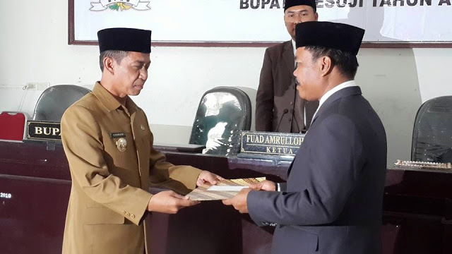 Bupati Mesuji Terima Rekomendasi LKPJ DPRD