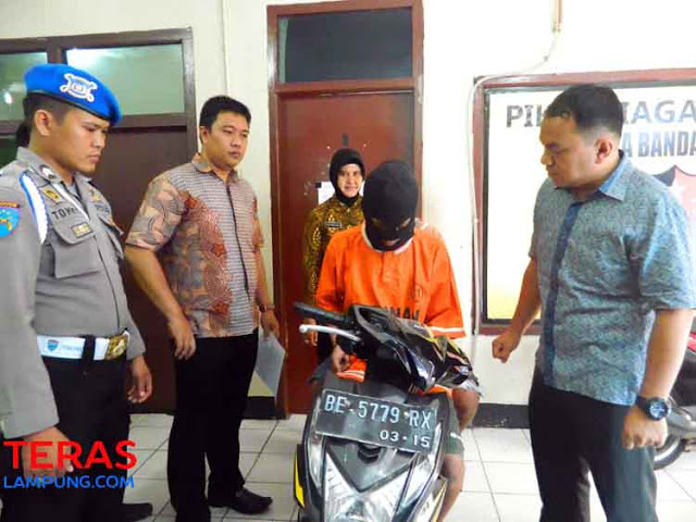 Dua Remaja Penjambret di Jl. Ahmad Yani Bandarlampung Diringkus Polisi