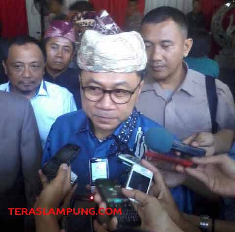 Zulkifli Hasan: Dana Parpol Belum Tepat Dibicarakan Sekarang