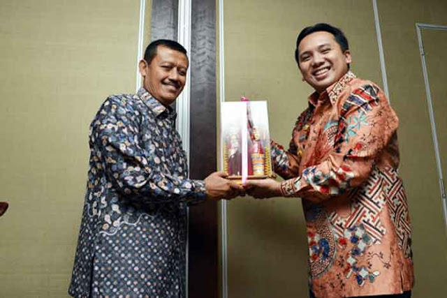 Wakil KASAL Nilai Gubernur Ridho Orator Ulung dan Berpeluang Jadi Pemimpin Nasional