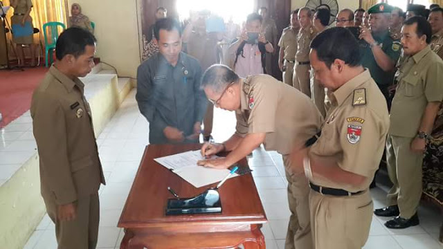 Bupati Khamami Tunjuk Sukarman Sebagai Plt Sekda Mesuji
