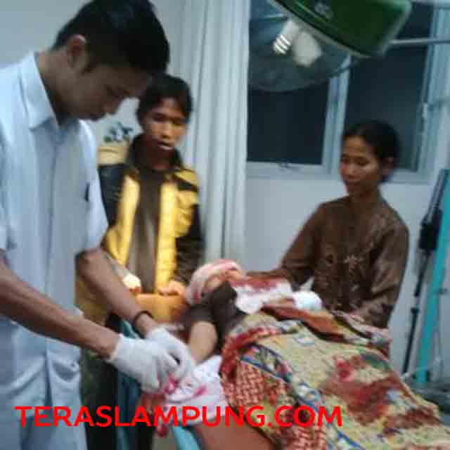 Komplotan Begal Bacok Perempuan di Desa Sidomukti Lampung Utara