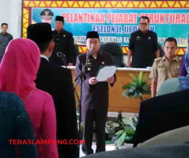 “Rolling Jiilid IV”, Bupati Agung Lantik 78 Pejabat Eselon dan Kepala Sekolah
