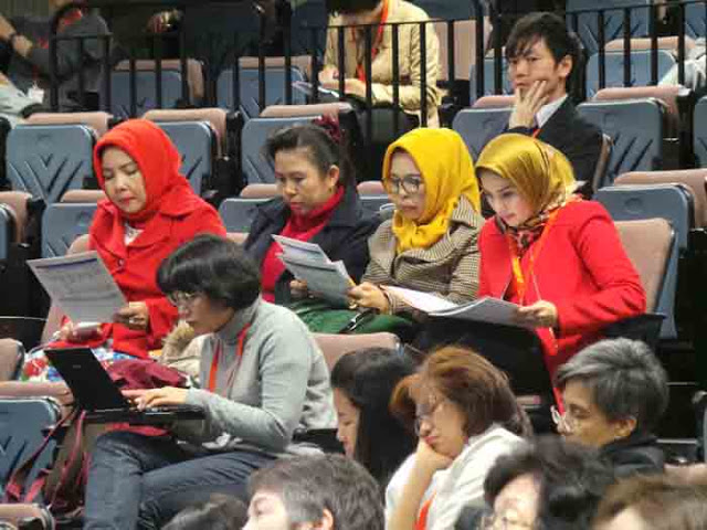 Ny. Aprilani Yustin Hadiri Konferensi PECERA di Sidney University