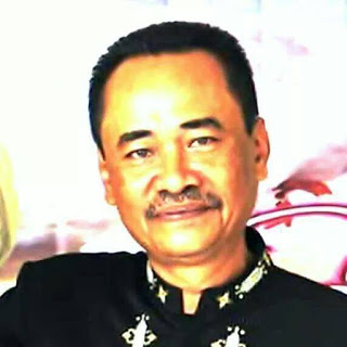 Pendaran dan Pengendapan Nilai-Nilai “Cinta” dalam Teks Puisi Karya Rama Prabu