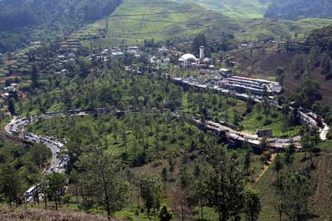 Mudik Idul Fitri, Kendaraan Pemudik Mulai Melintasi Jalur Puncak-Cianjur