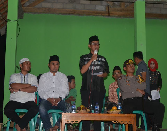 Bupati Mesuji Lepas Rombongan Pawai Takbir Keliling di Desa Brabasan