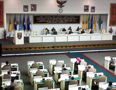 DPRD Lampung Sahkan Laporan Pertanggungjawaban Keuangan APBD 2014