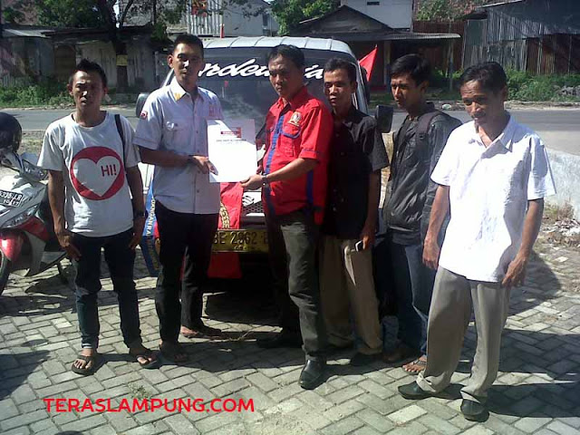 Sopir Angkot yang Pernah Daftar Sebagai Bakal Calon Walikota Ini Kritik Keras Herman HN