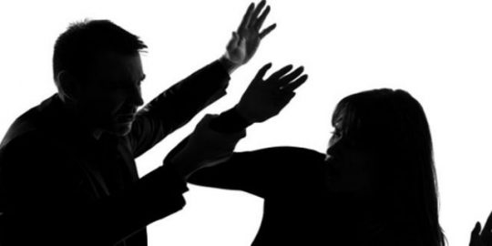 Kesal Dimarahi, Sobari Pukuli Istrinya Hingga Babak Belur