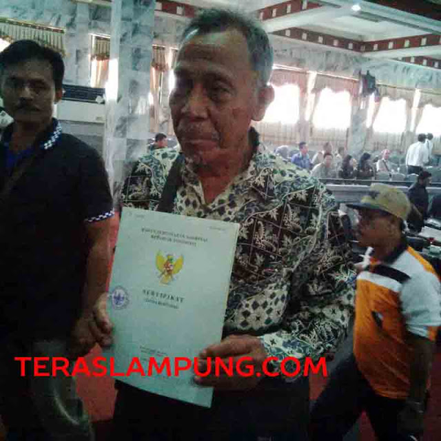 Konflik Lahan: Akhirnya, BPN Bagikan Sertifikat Tanah kepada 55 Warga Desa Madukoro