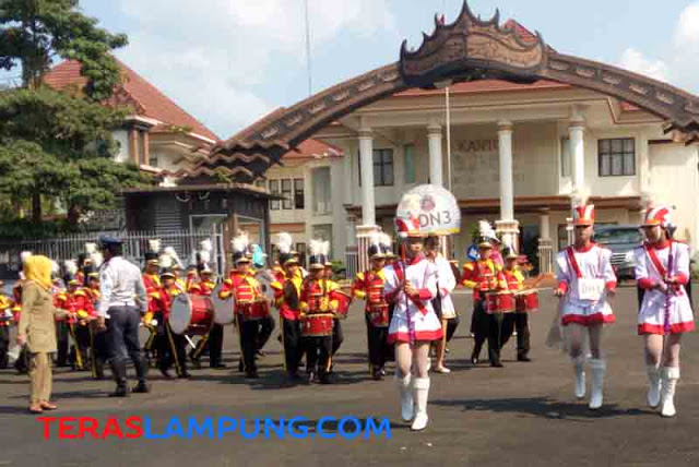 Sambut HUT RI, Dinas Pendidikan Lampung Selatan Gelar Lomba Drumband Pelajar