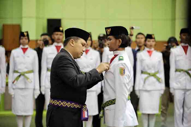Gubernur Kukuhkan 33 Anggota Paskibraka Lampung
