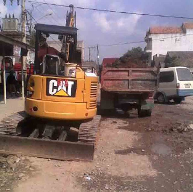 Dinas Bina Marga Lampung Mulai Perbaiki Jalan Rusak di Ruas Pringsewu-Bandung Baru