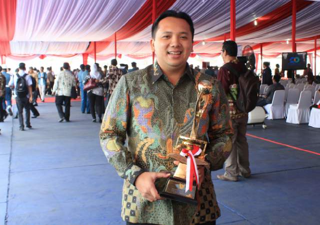 Pemprov Lampung Terima Anugerah Iptek Budhipura